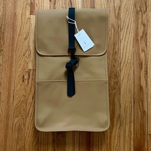 NWT RAINS Waterproof Backpack in RARE COLOR